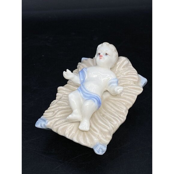 International Bazaar Pastel Nativity Baby Jesus Replacement Piece - Picture 1 of 7